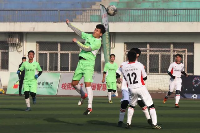 高校教师频繁去世现象令人深思